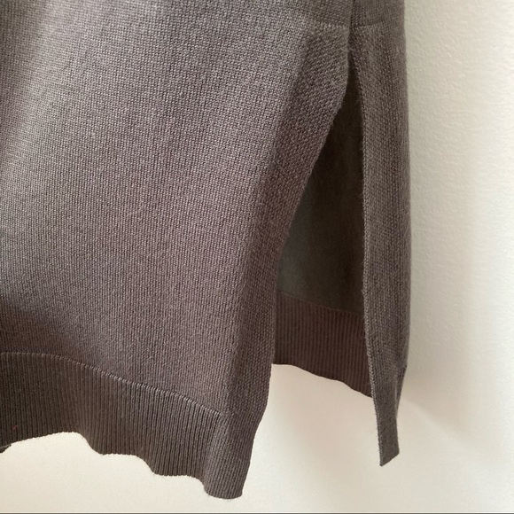 Long Open Cardigan Light Sweater in Olive Green - Picture 8 of 10